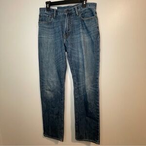 GAP Men's Classic Denim Straight Jeans